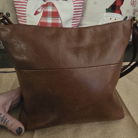 EUC Margot Brown Leather Crossbody Bag - Picture 4 of 6